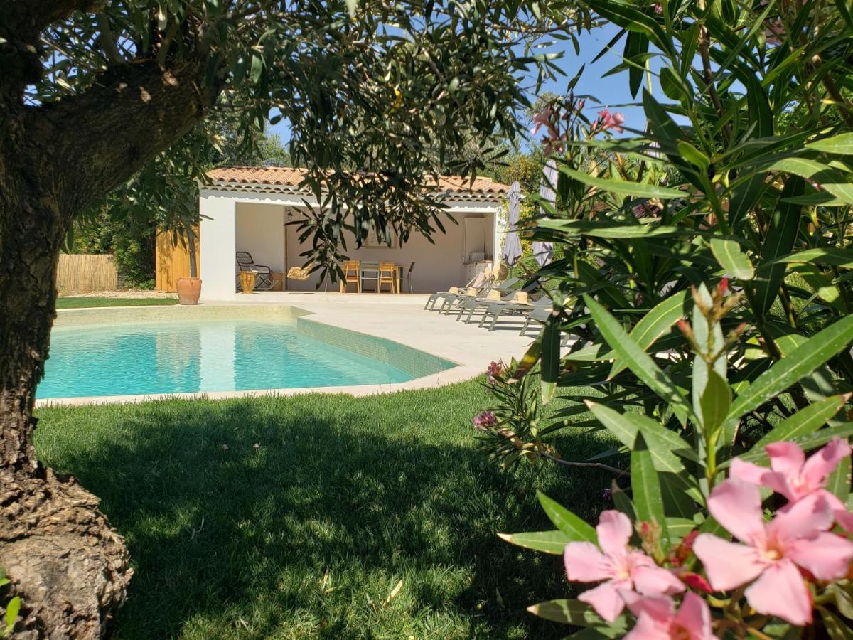 La Bastide D'Alix Bed & Breakfast Éguilles Dış mekan fotoğraf