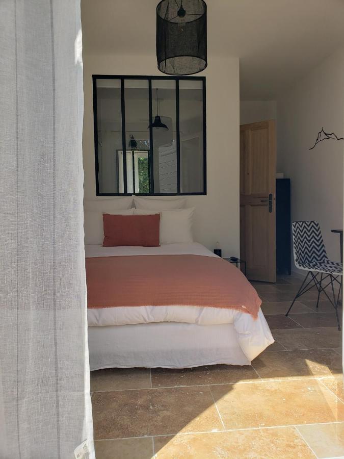 La Bastide D'Alix Bed & Breakfast Éguilles Dış mekan fotoğraf
