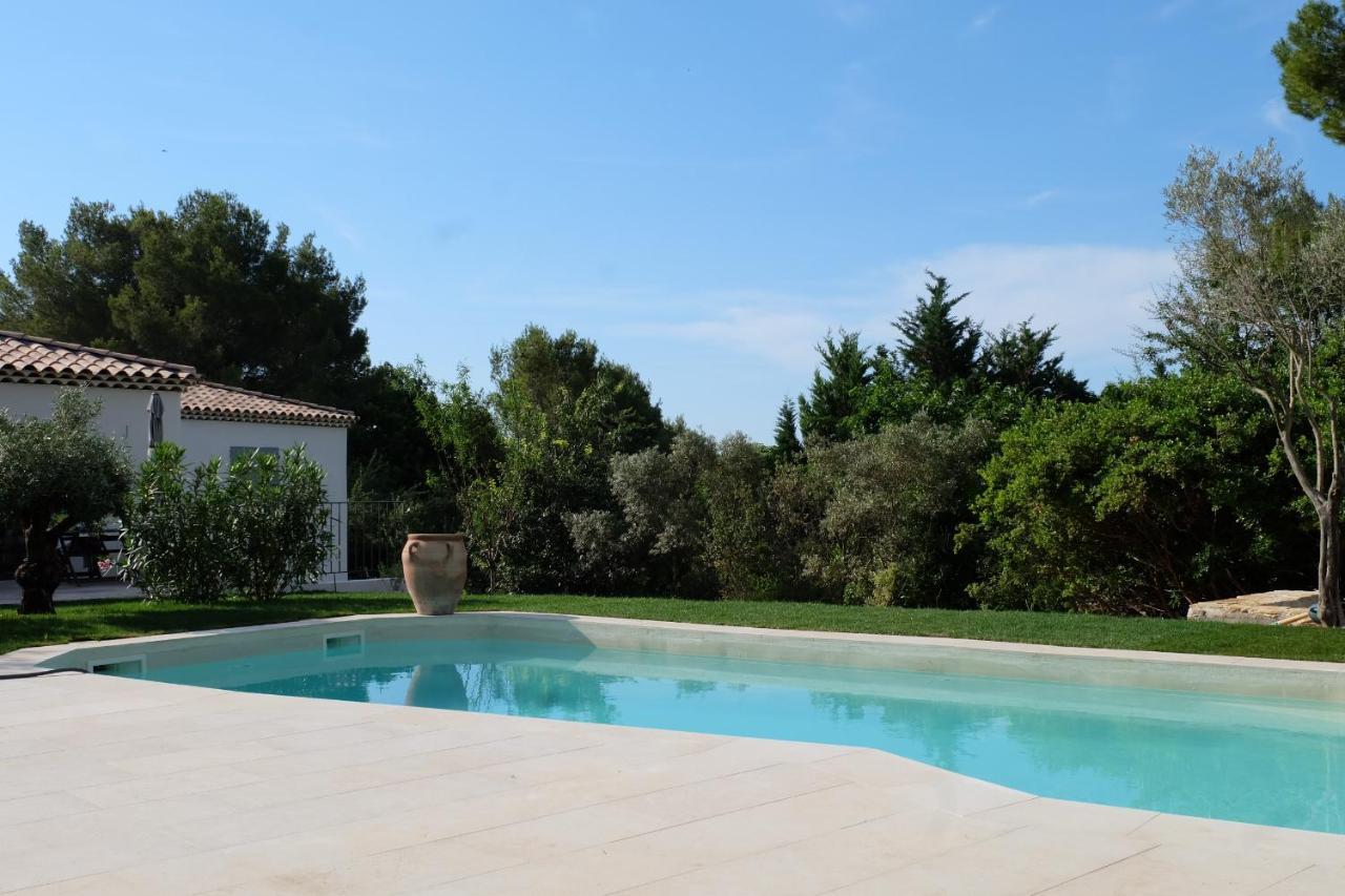 La Bastide D'Alix Bed & Breakfast Éguilles Dış mekan fotoğraf