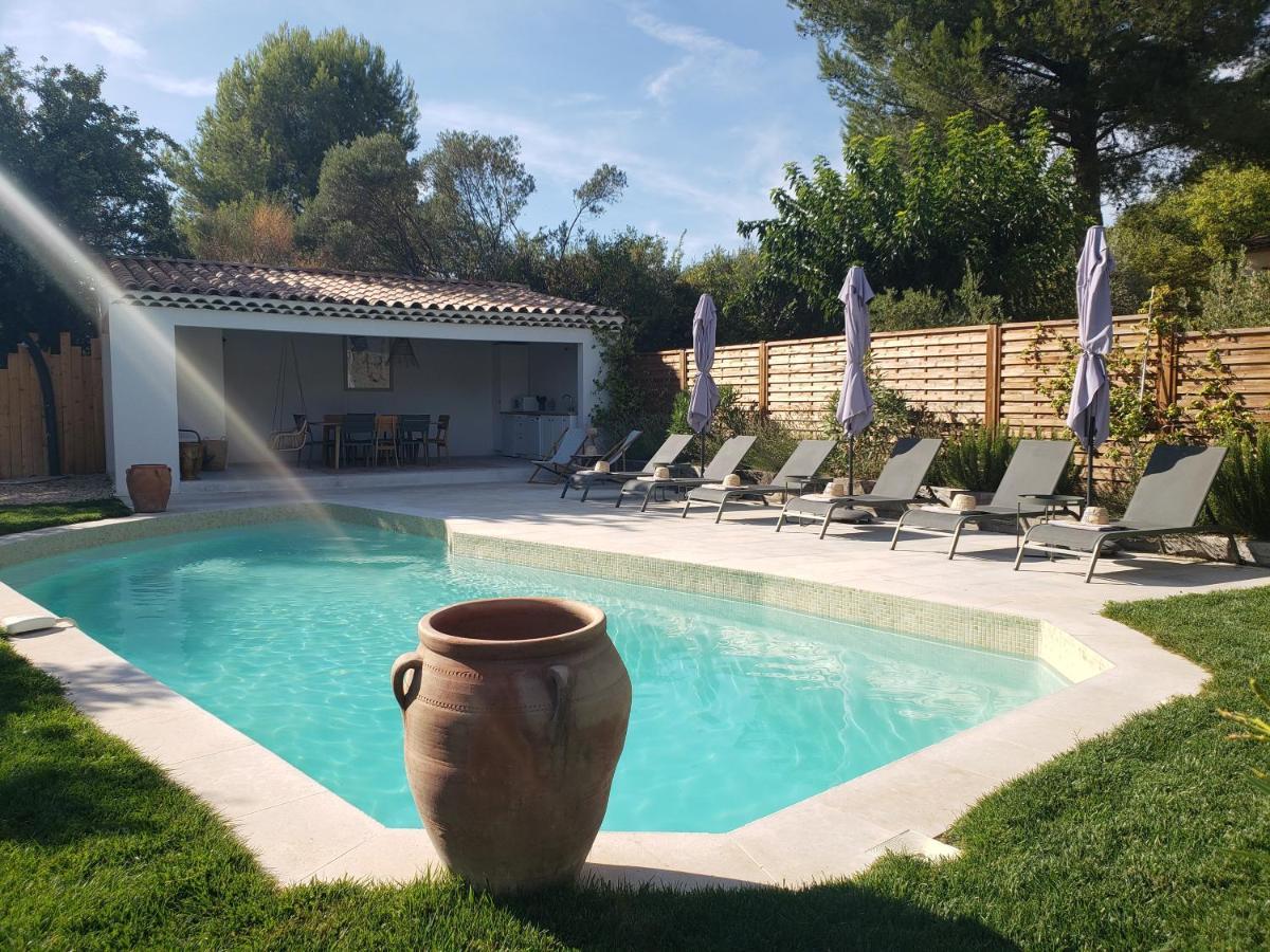 La Bastide D'Alix Bed & Breakfast Éguilles Dış mekan fotoğraf